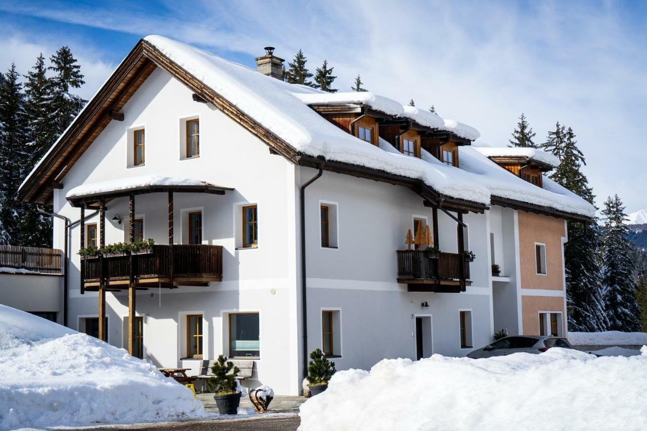 Apartments & Relax Greta Доббиако Экстерьер фото